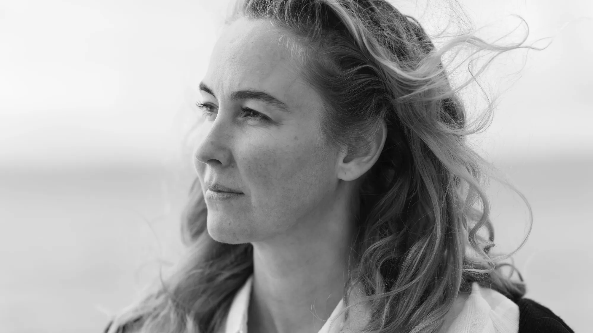 Bilde av dame som tenker